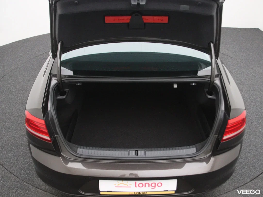 Volkswagen Passat 1.4 110kW