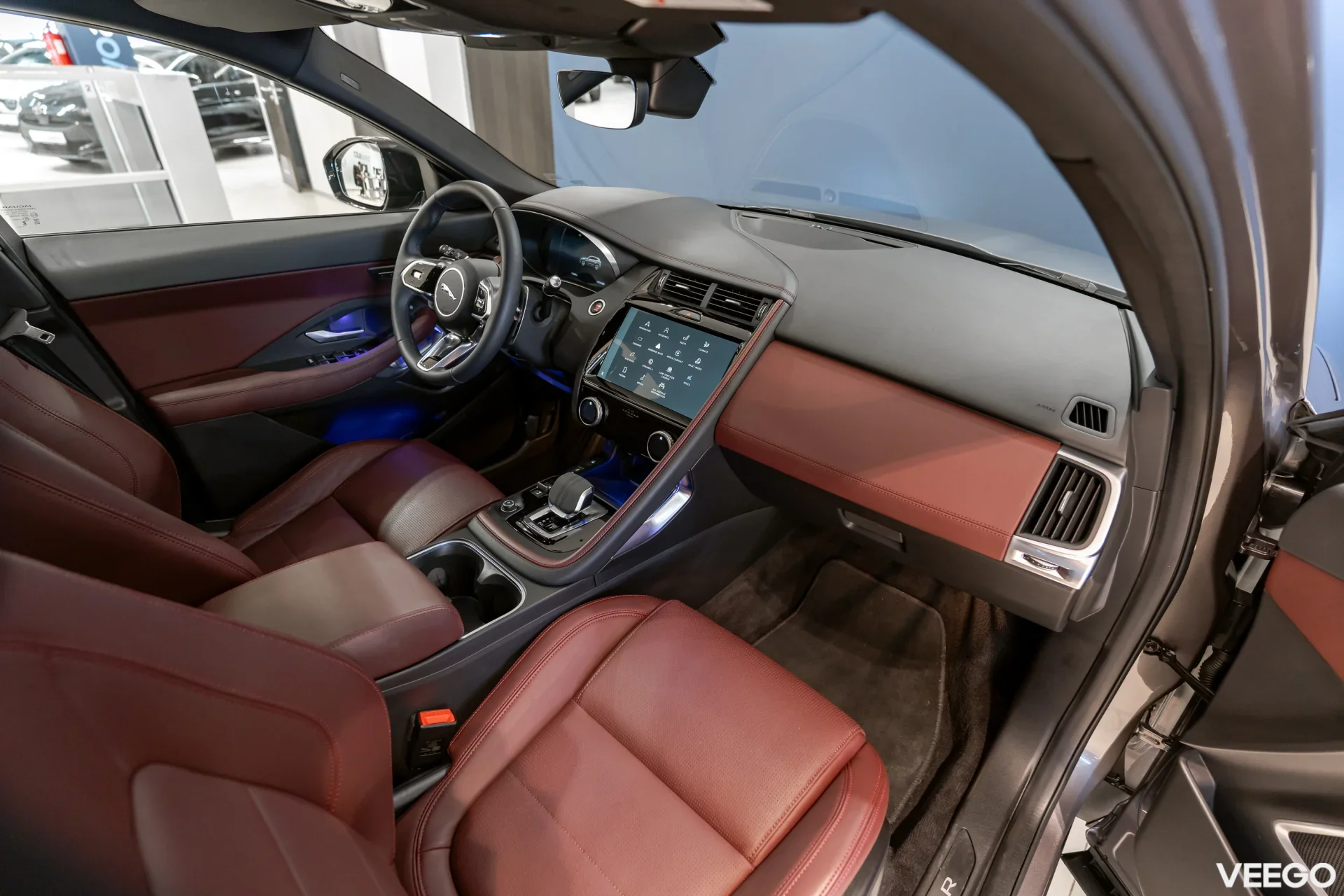 Jaguar E-Pace AWD R-Dynamic SE 2 183kW