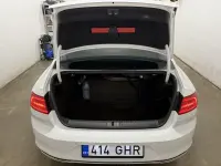 Volkswagen Passat 2.0 176kW thumbnail