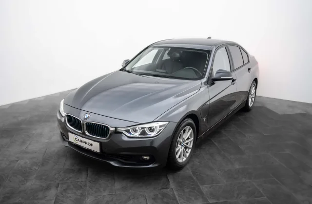 Image of BMW 330 e Advantage 2.0 185kW