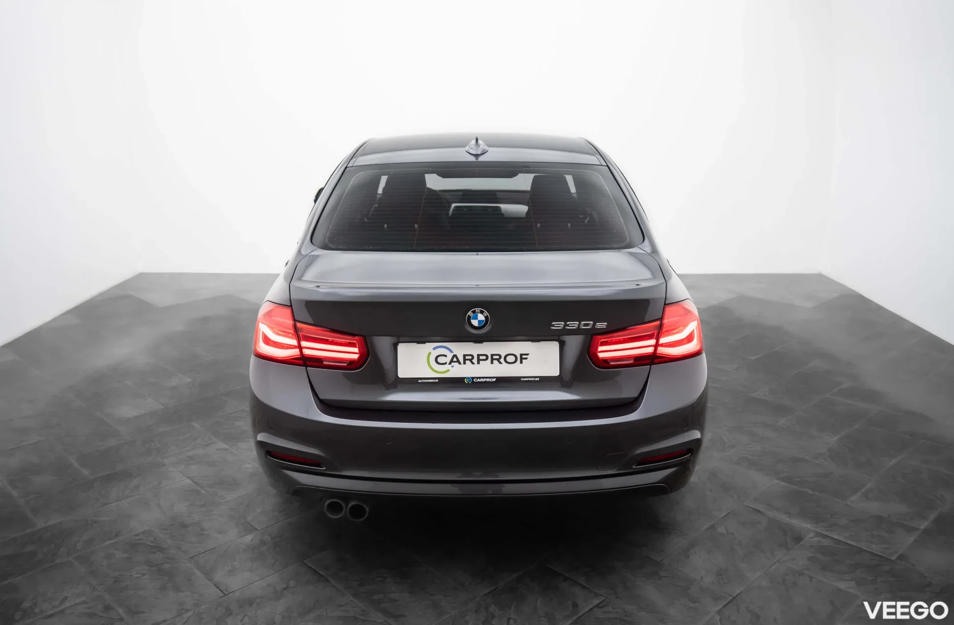 BMW 330 e Advantage 2.0 185kW