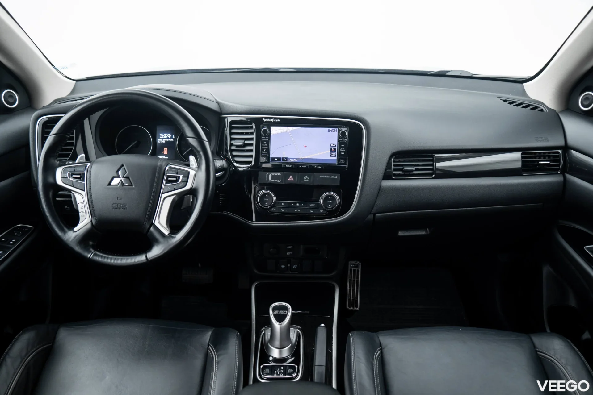 Mitsubishi Outlander Instyle Navi 4WD PHEV 2.0 149kW