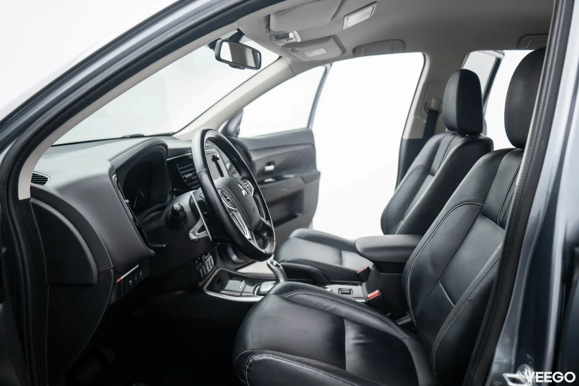 Mitsubishi Outlander Instyle Navi 4WD PHEV 2.0 149kW