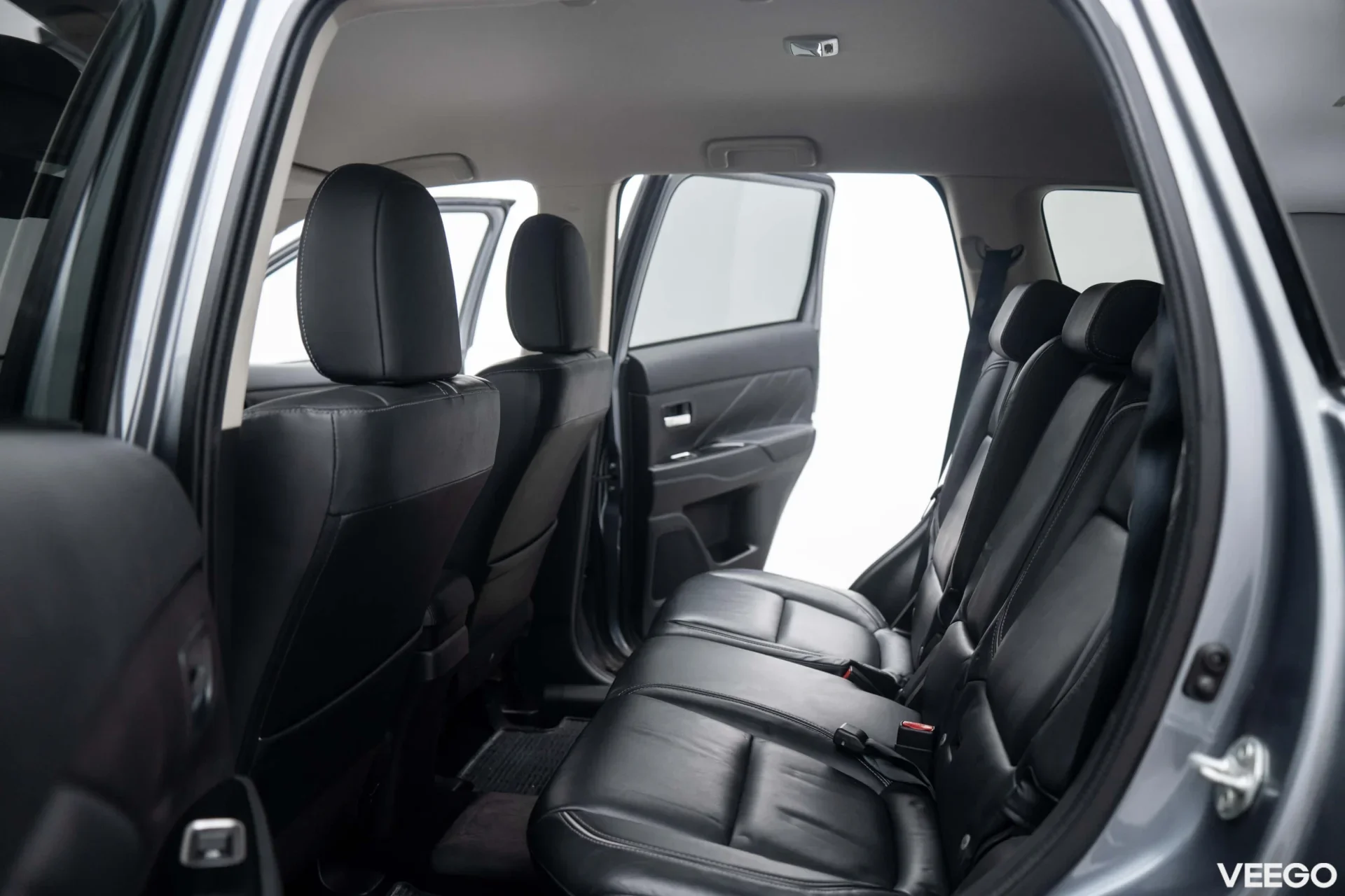 Mitsubishi Outlander Instyle Navi 4WD PHEV 2.0 149kW