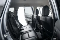 Mitsubishi Outlander Instyle Navi 4WD PHEV 2.0 149kW thumbnail