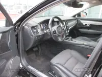 Volvo V90 AWD Momentum 2.0 KERS 145kW 2.0 145kW thumbnail