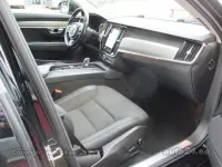 Volvo V90 AWD Momentum 2.0 KERS 145kW 2.0 145kW thumbnail