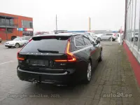 Volvo V90 AWD Momentum 2.0 KERS 145kW 2.0 145kW thumbnail
