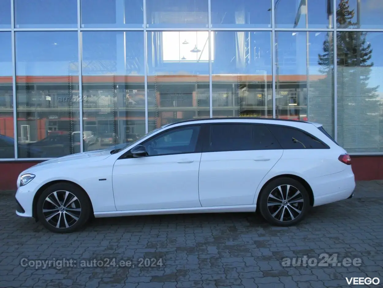Mercedes-Benz E 300 DE EQ Plug In 2.0 143kW 2.0 143kW