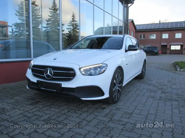 Image of Mercedes-Benz E 300 DE EQ Plug In 2.0 143kW 2.0 143kW