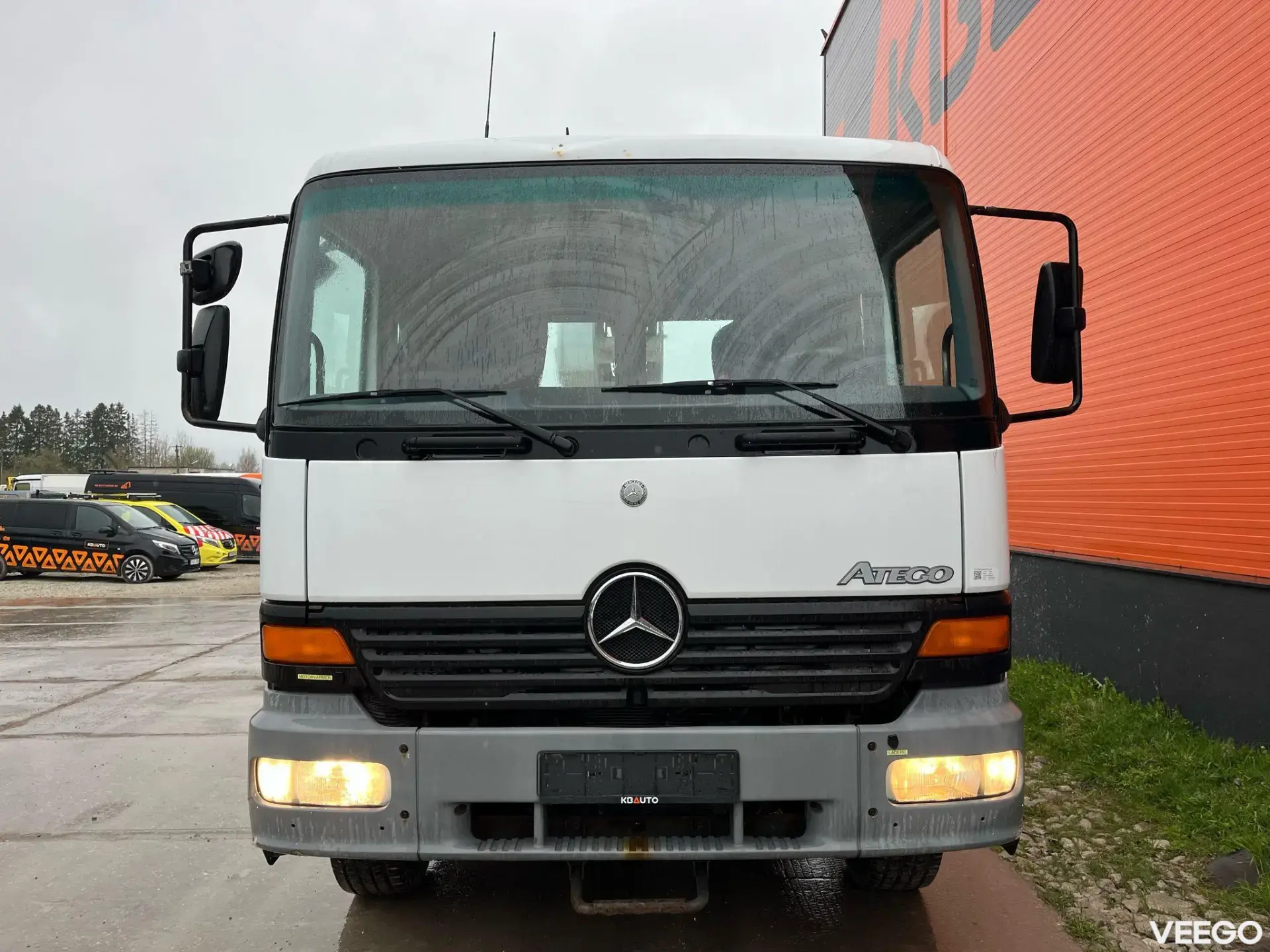 Mercedes-Benz Atego VERSALIFT VST-237-NF / 13,5 m 130kW