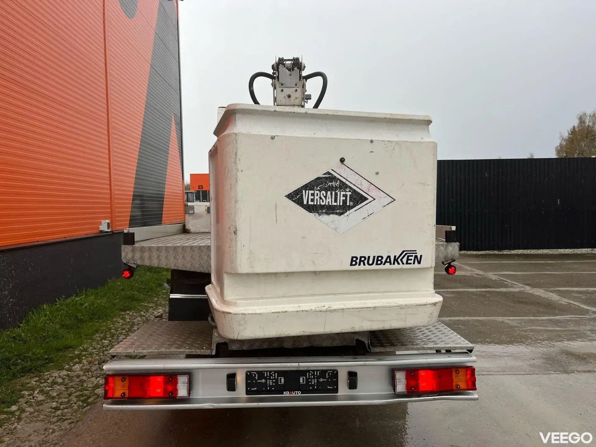 Mercedes-Benz Atego VERSALIFT VST-237-NF / 13,5 m 130kW