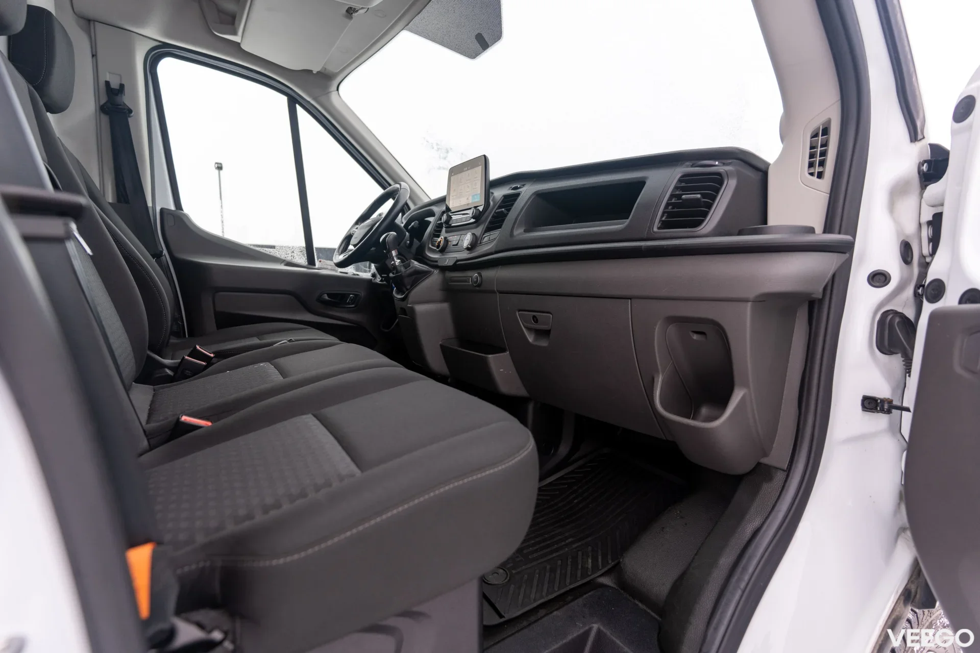 Ford Transit 350L 96kW