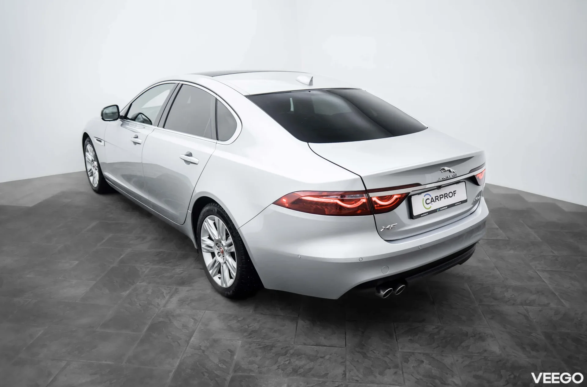 Jaguar XF 20d 2.0 132kW