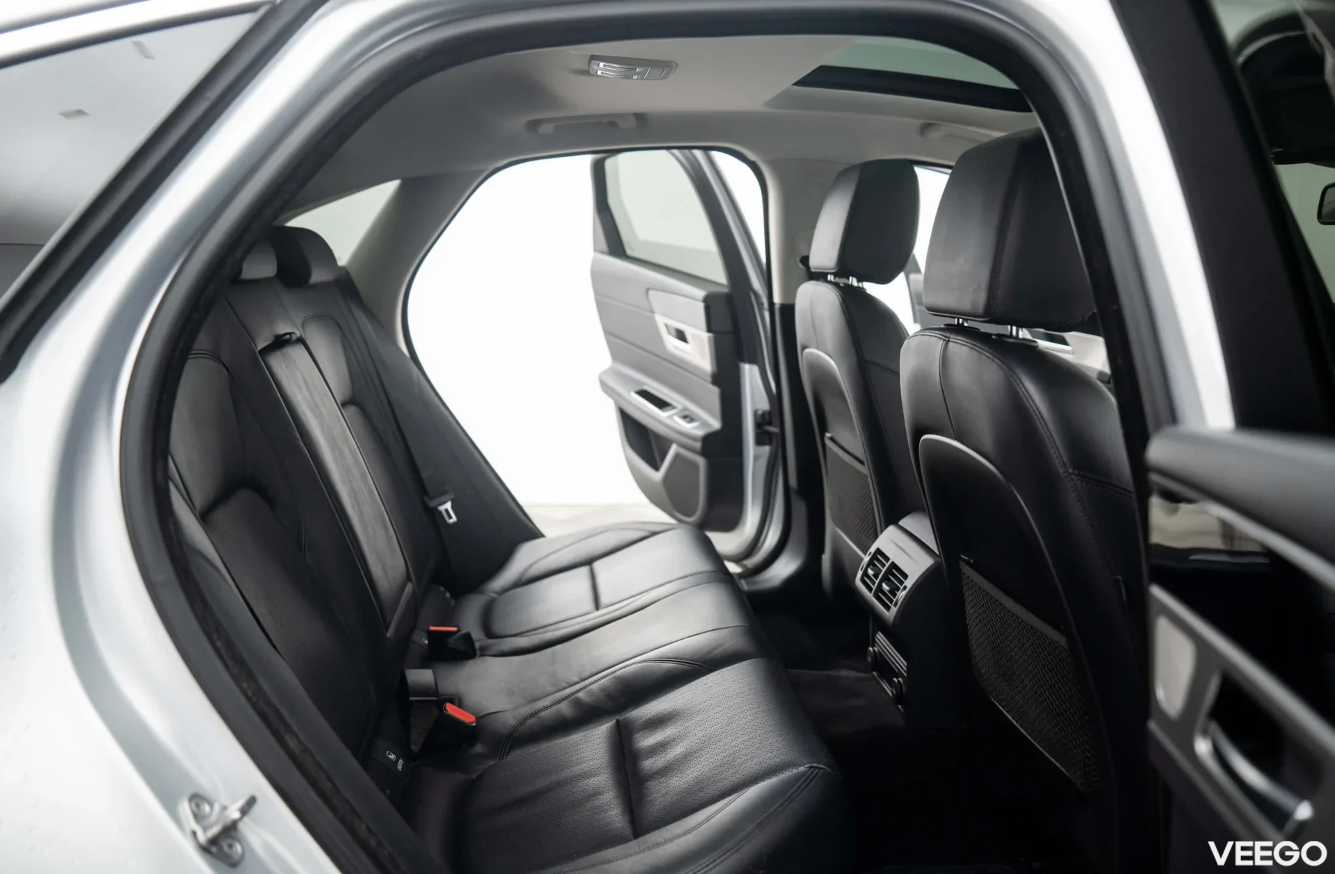 Jaguar XF 20d 2.0 132kW