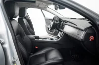 Jaguar XF 20d 2.0 132kW thumbnail