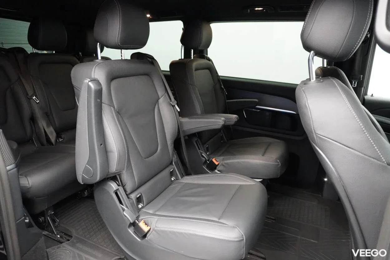 Mercedes-Benz V300 d Avantgarde A2 4MATIC AMG pakett 2 174kW