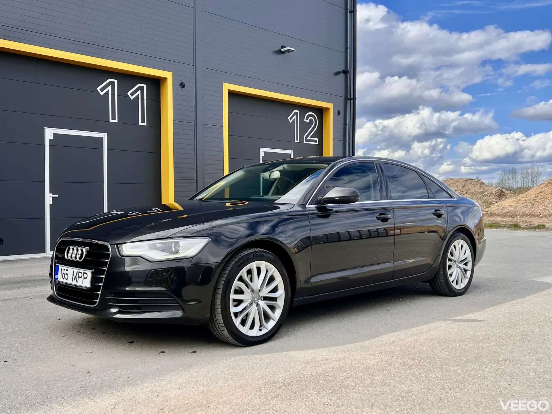 Vehicle Image