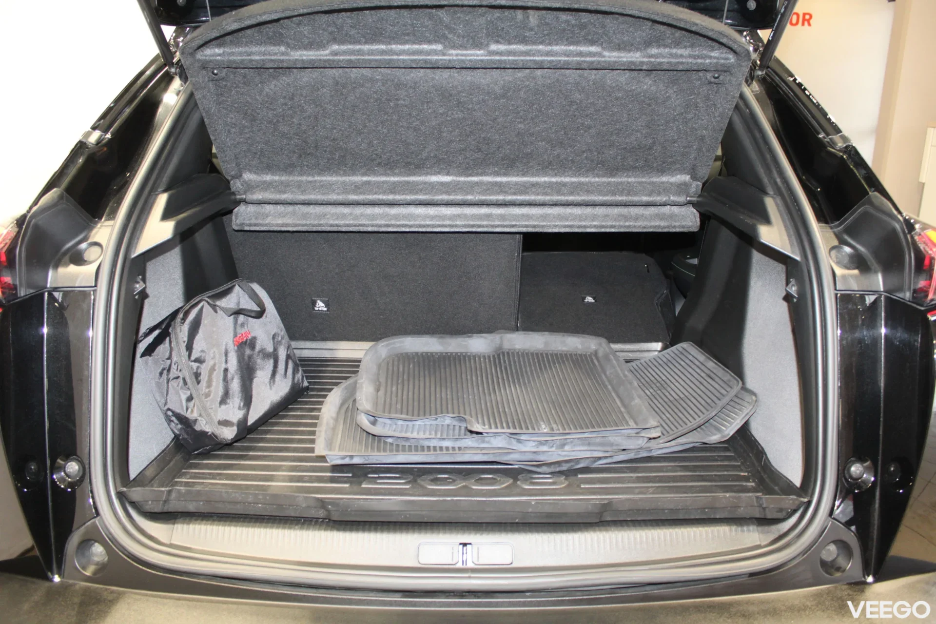 Peugeot 2008 GT 1.5 96kW