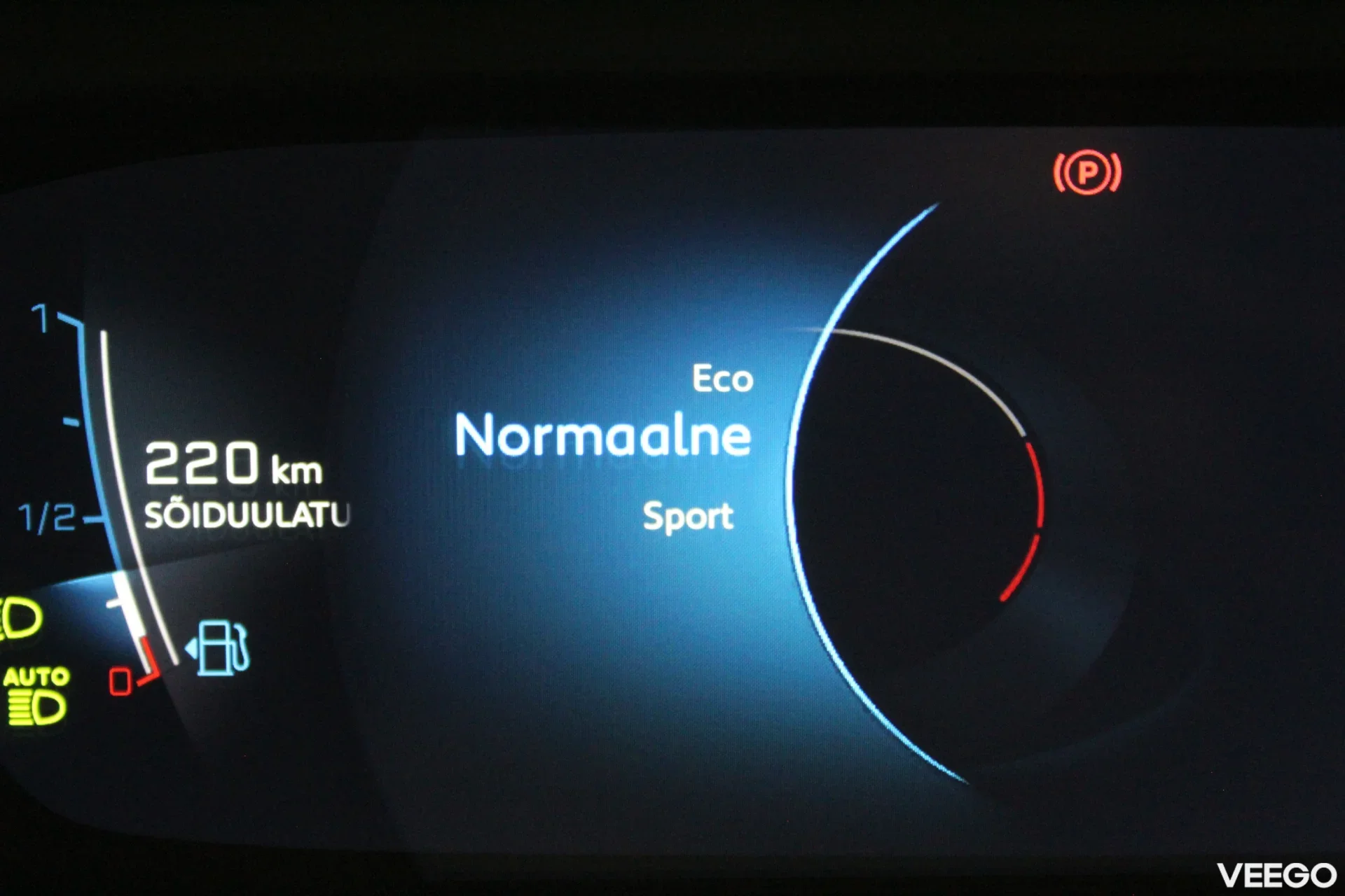 Peugeot 2008 GT 1.5 96kW