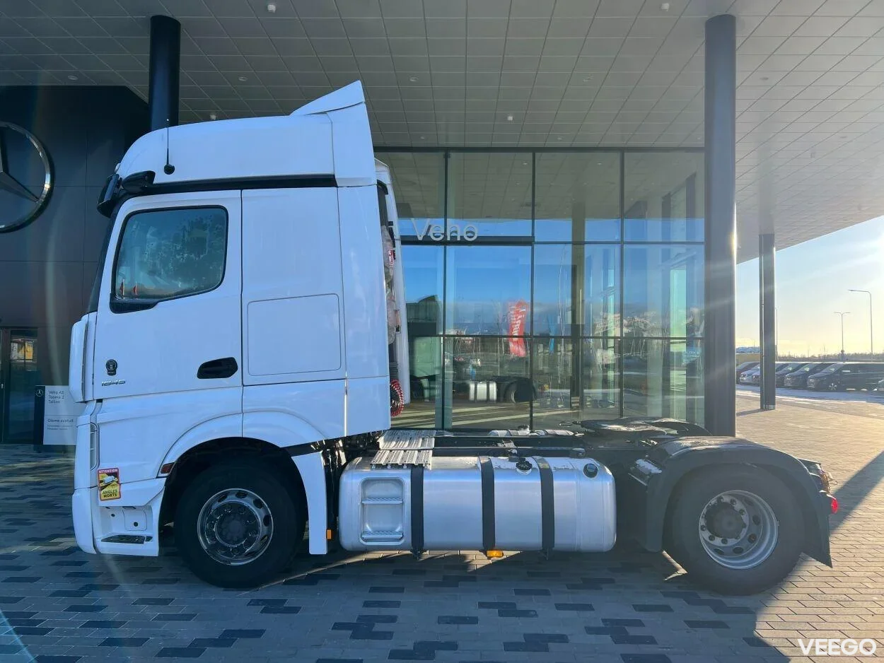 Mercedes-Benz Actros 1845LS BigSpace 12.8 330kW