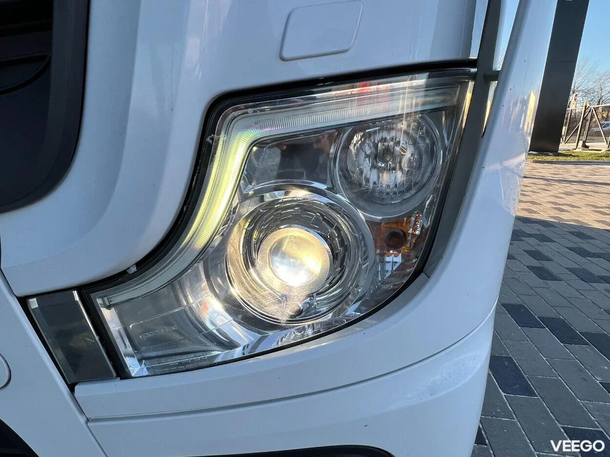 Mercedes-Benz Actros 1845LS BigSpace 12.8 330kW