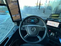 Mercedes-Benz Actros 1845LS BigSpace 12.8 330kW thumbnail
