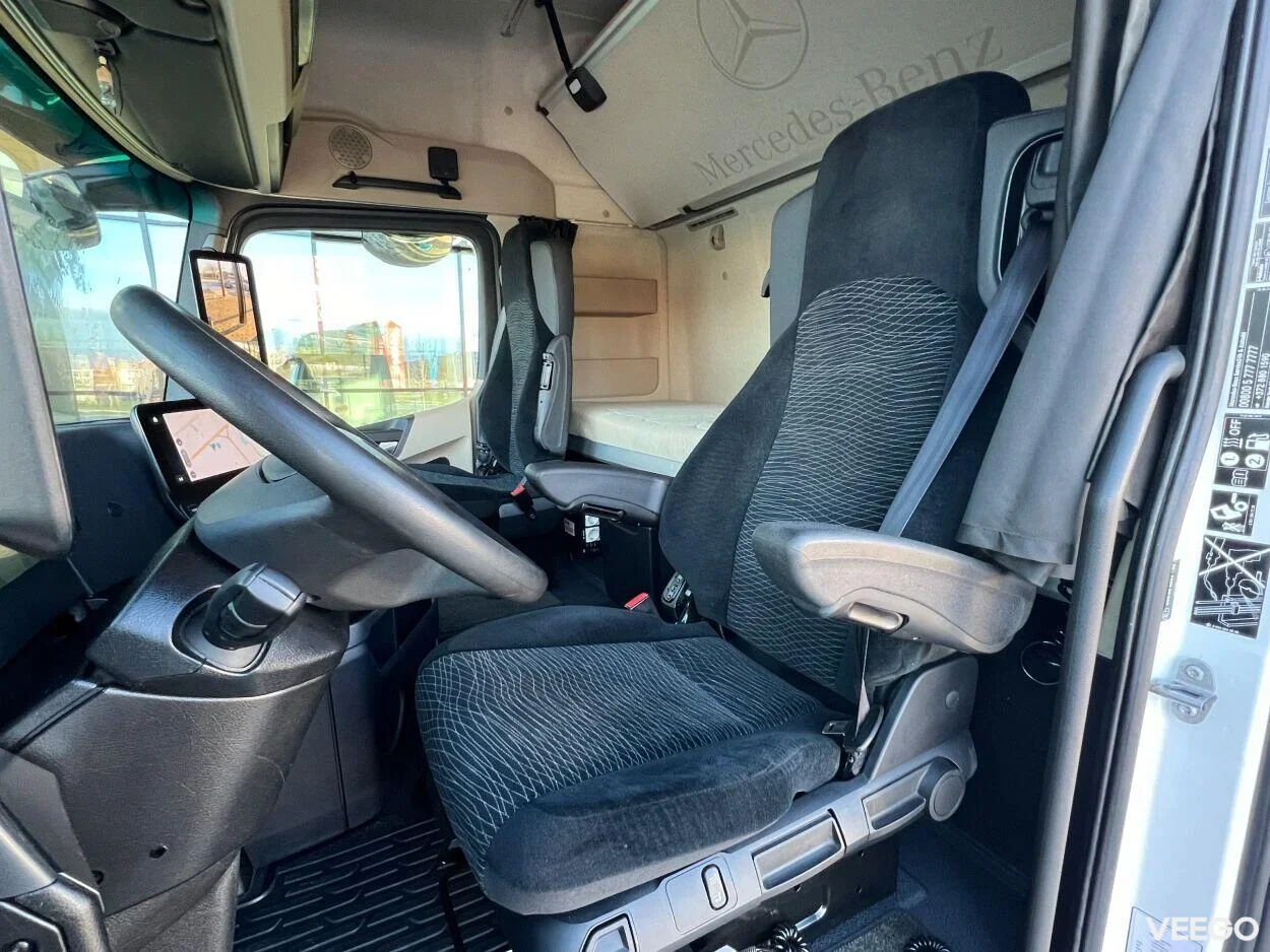 Mercedes-Benz Actros 1845LS BigSpace 12.8 330kW