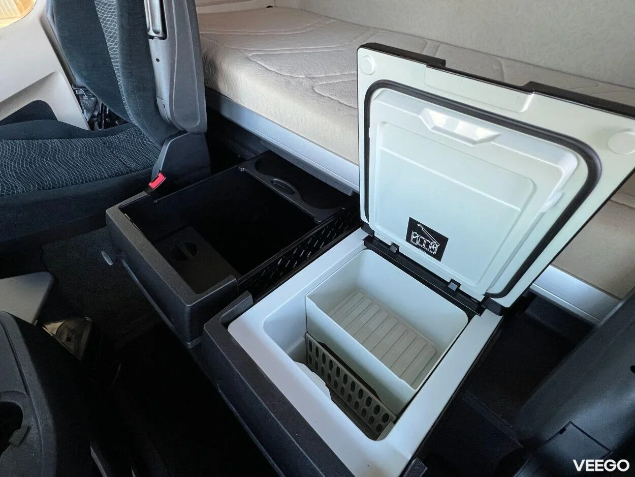 Mercedes-Benz Actros 1845LS BigSpace 12.8 330kW