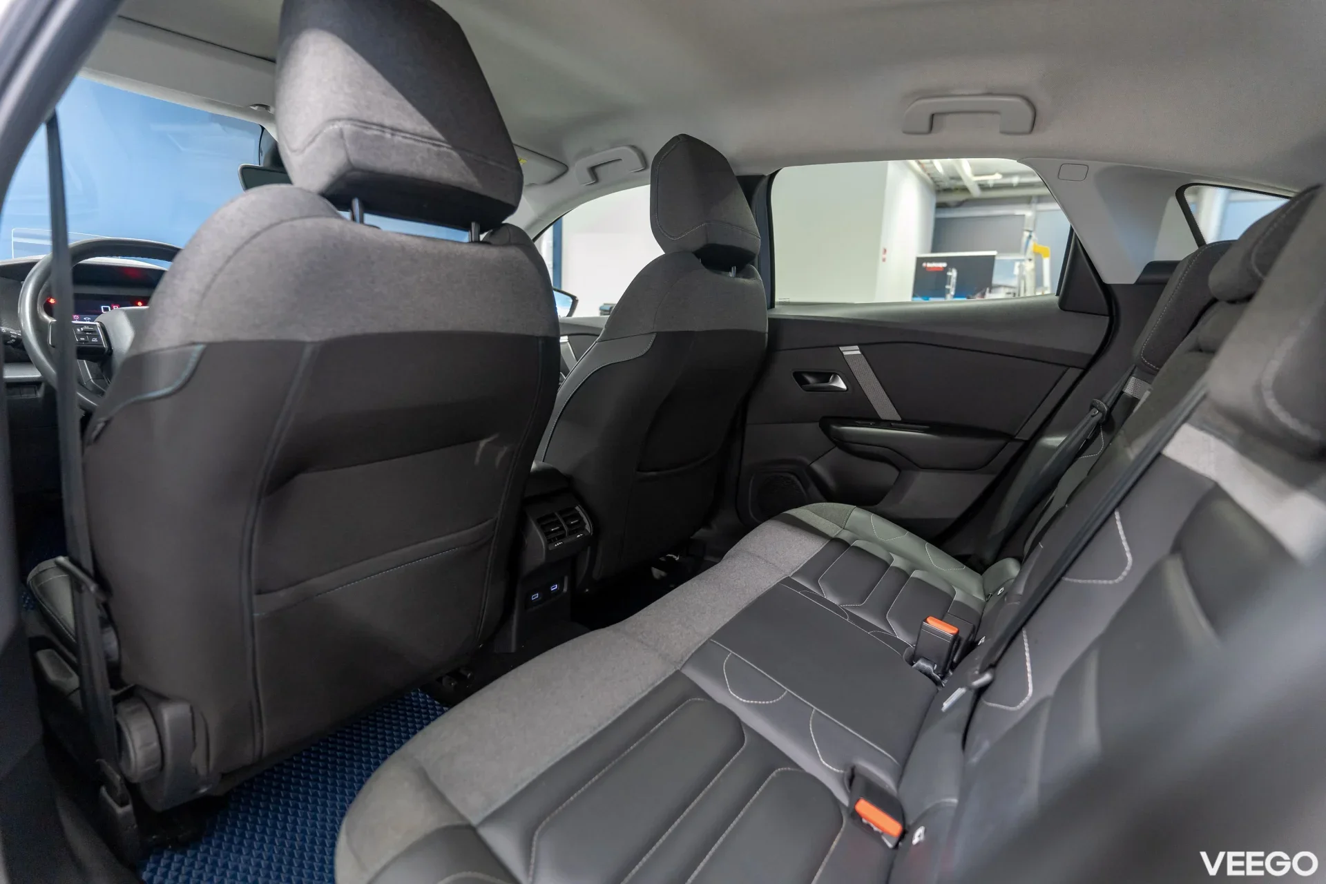 Citroen C4 1.6 Blue HDi 1.6 96kW