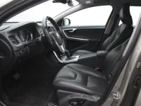 Volvo V60 2.4 206kW thumbnail