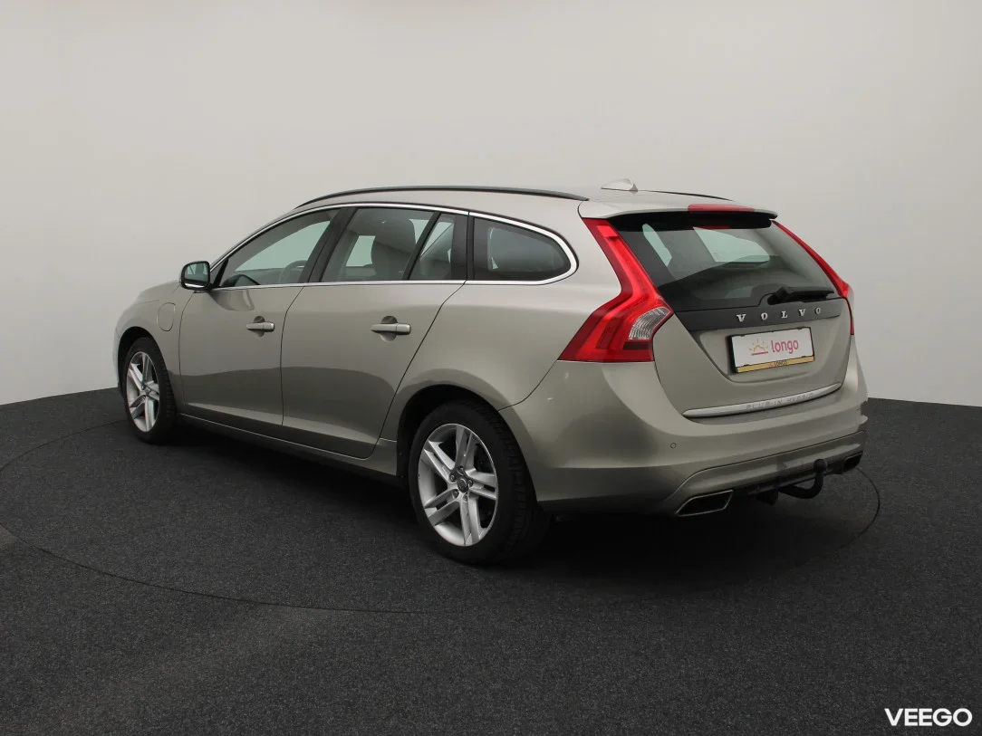 Volvo V60 2.4 206kW