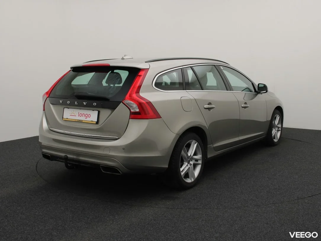 Volvo V60 2.4 206kW