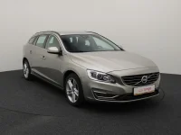 Volvo V60 2.4 206kW thumbnail