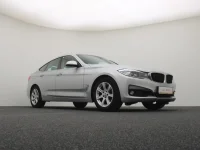 BMW 320 2 135kW thumbnail