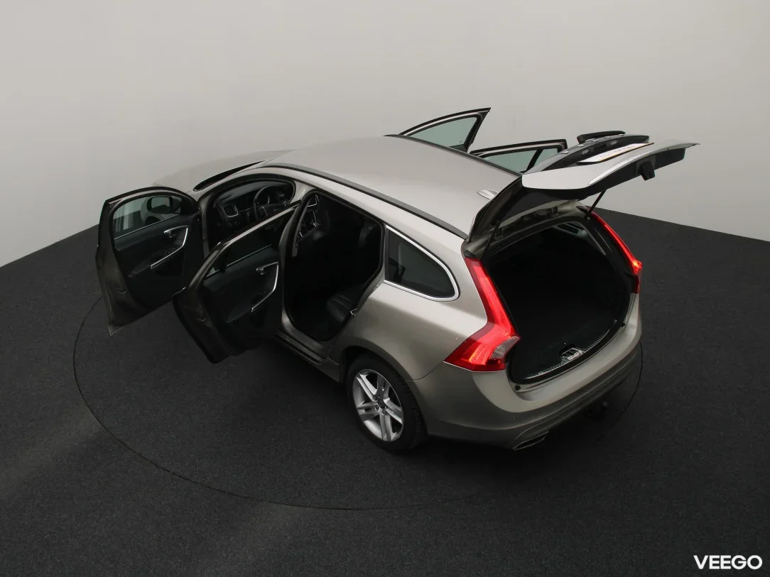 Volvo V60 2.4 206kW