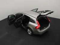 Volvo V60 2.4 206kW thumbnail
