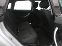 BMW 320 2 135kW thumbnail