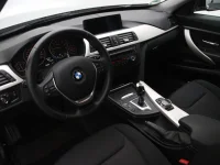 BMW 320 2 135kW thumbnail