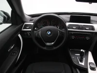 BMW 320 2 135kW thumbnail