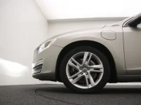 Volvo V60 2.4 206kW thumbnail