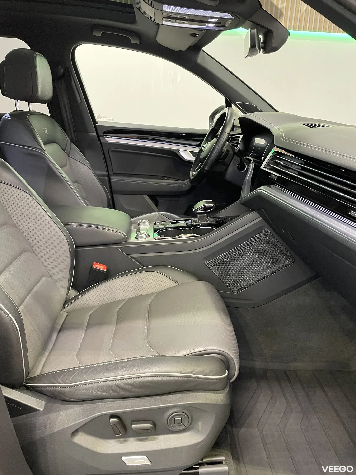 Volkswagen Touareg 4Motion R-Line Facelift 210kW