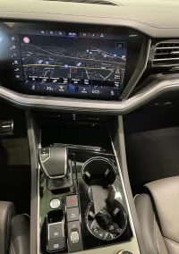 Volkswagen Touareg 4Motion R-Line Facelift 210kW thumbnail