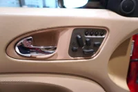 Jaguar XKR 4.2 306kW thumbnail