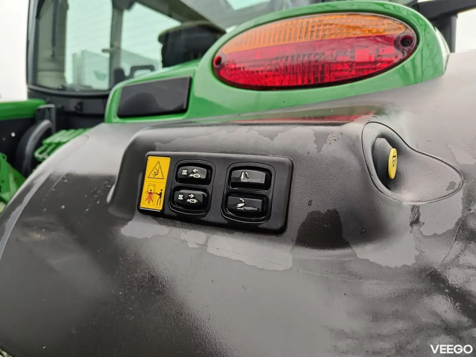 John Deere 6R 185 136kW