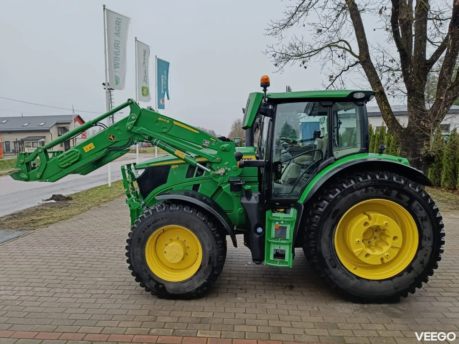 John Deere 6R 185 136kW
