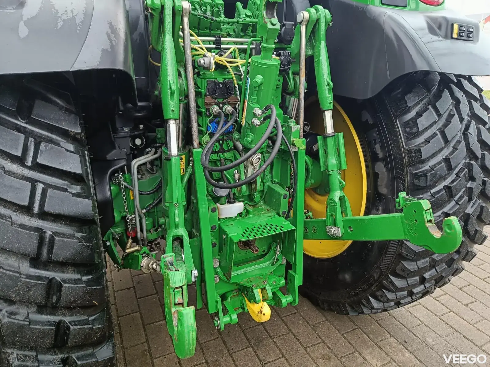 John Deere 6R 185 136kW