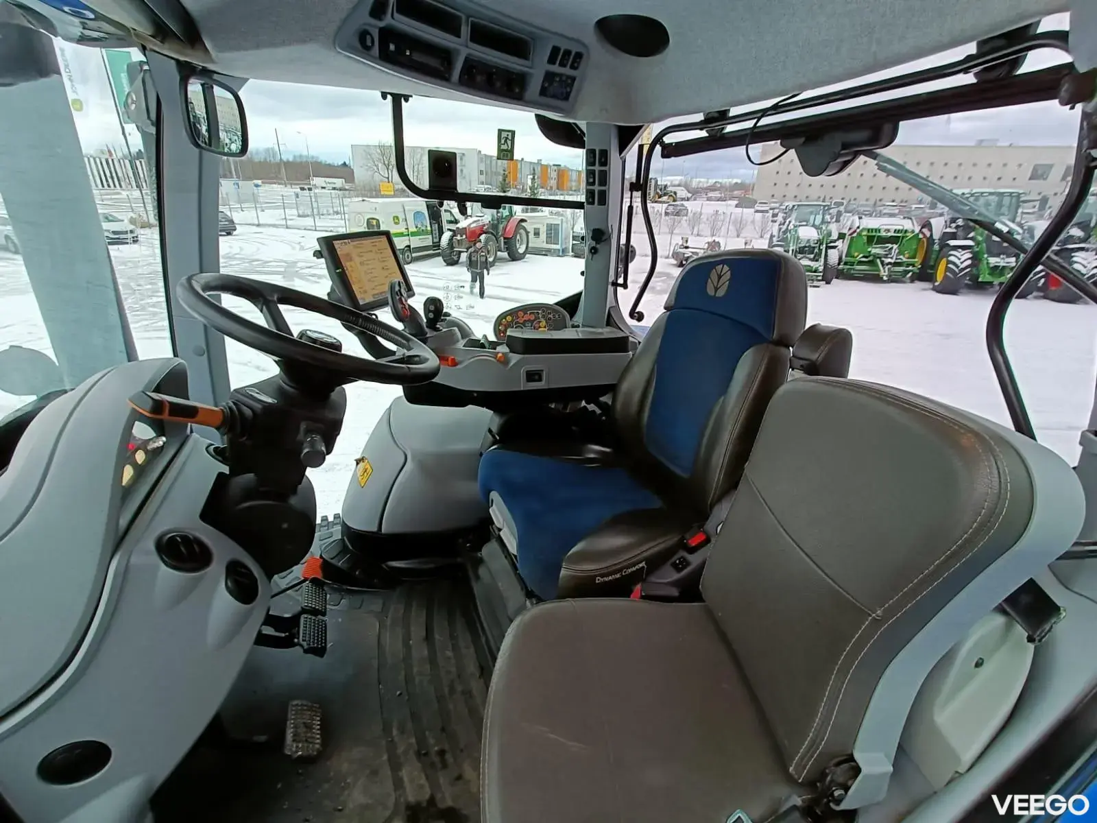 New Holland T 7.315 AC 221kW