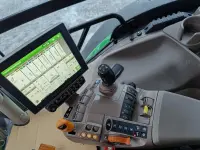 John Deere 6215R 188kW thumbnail