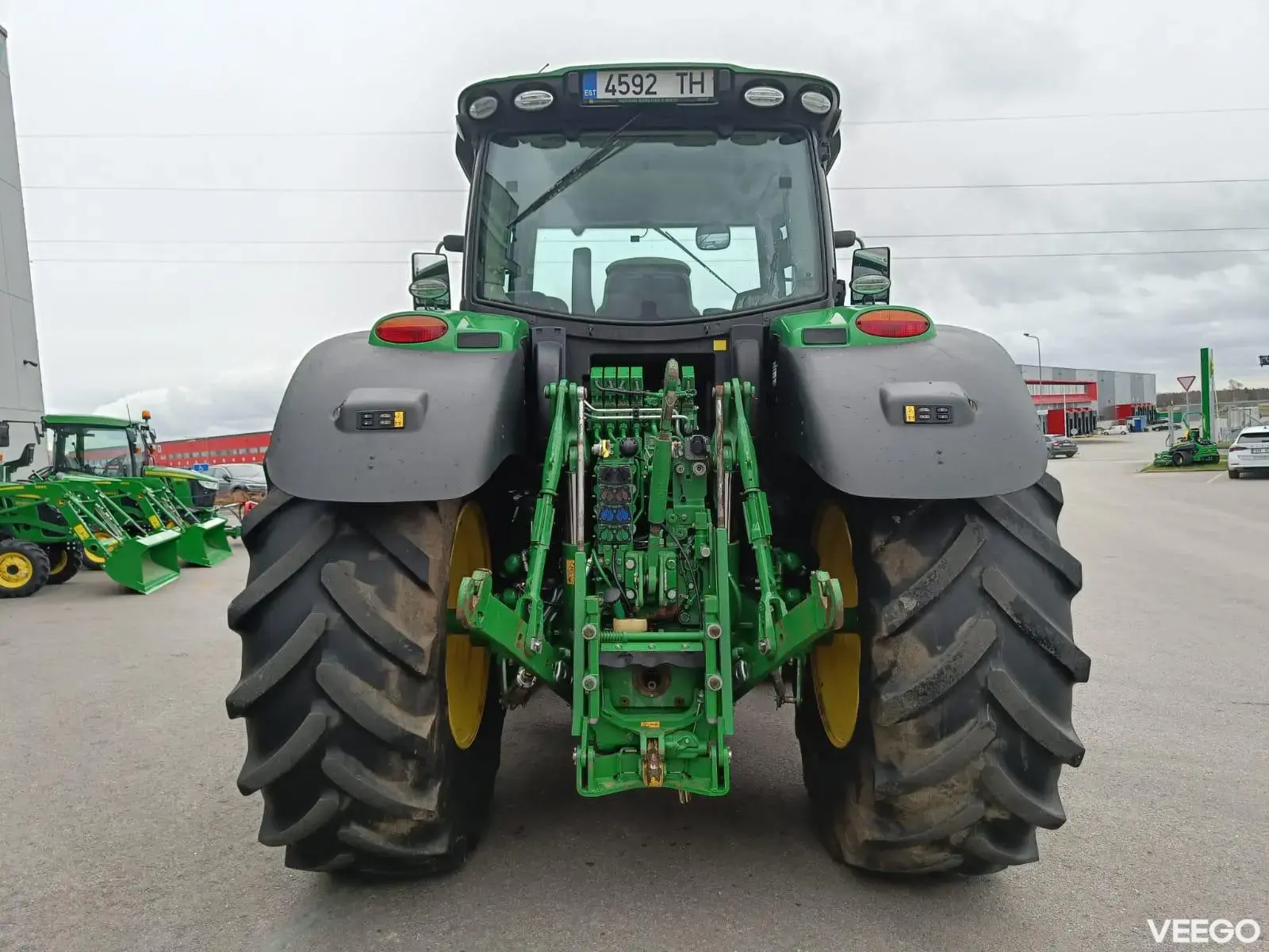 John Deere 6215R 188kW